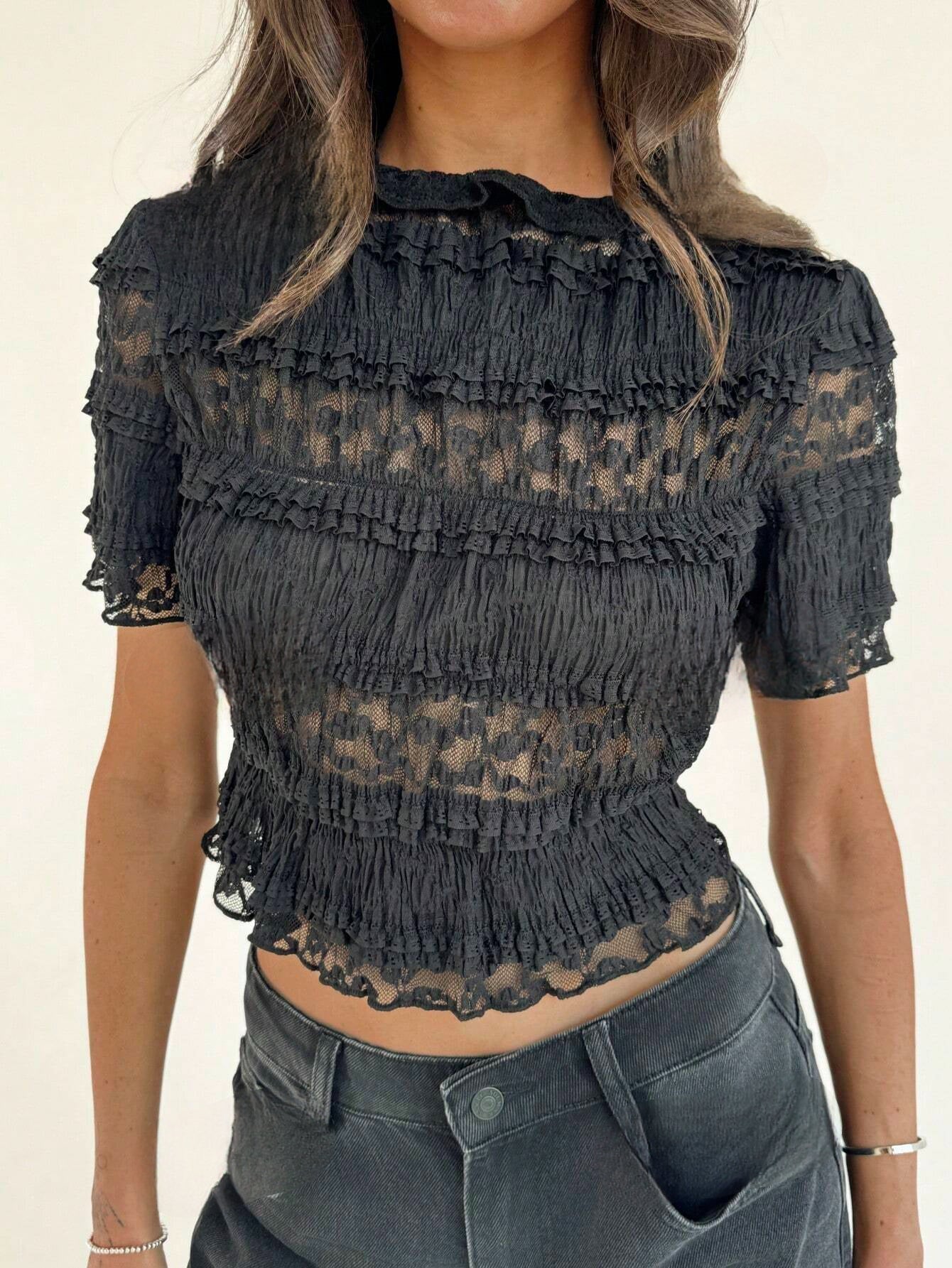 La Musea™ | Top cropped
