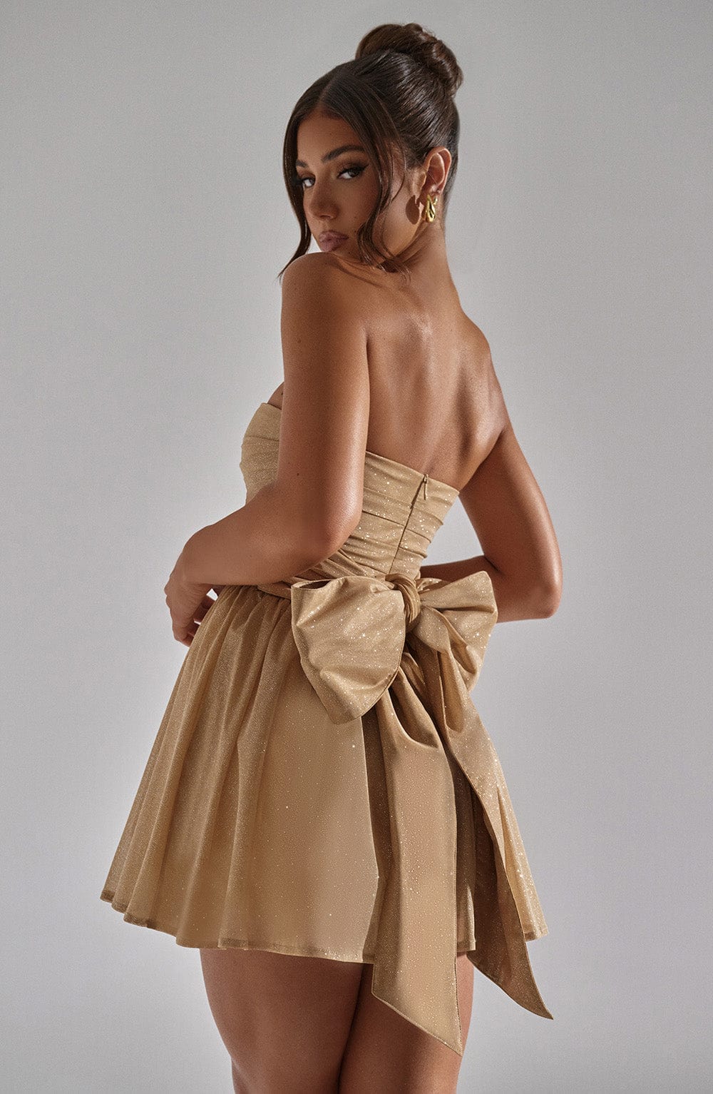 La Musea™ | Abito in pizzo con fiocco