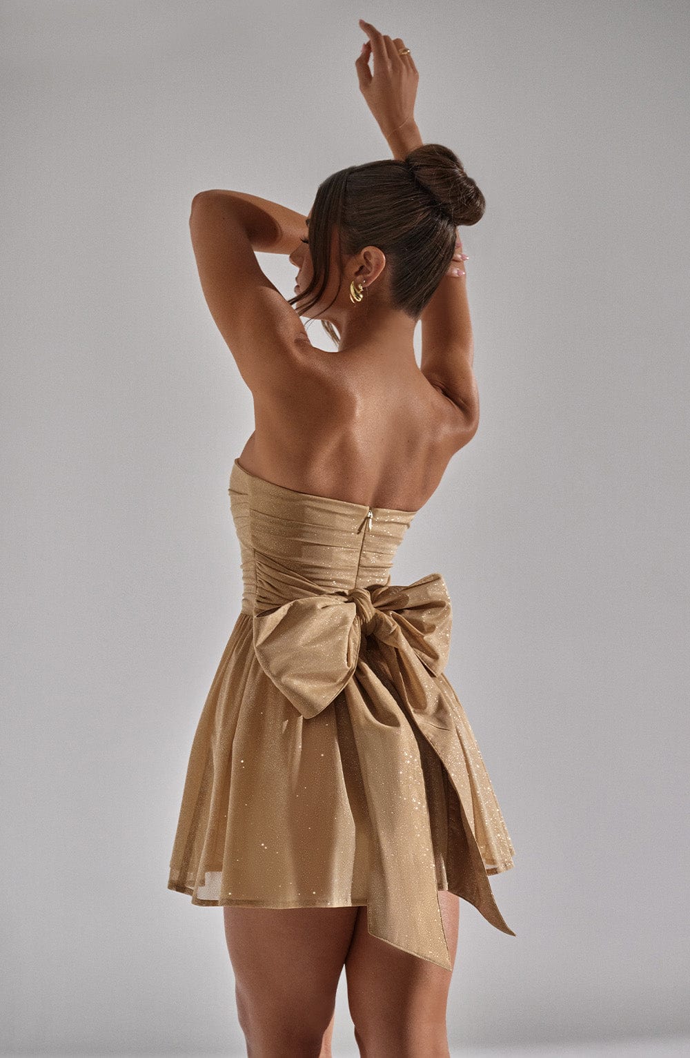 La Musea™ | Abito in pizzo con fiocco
